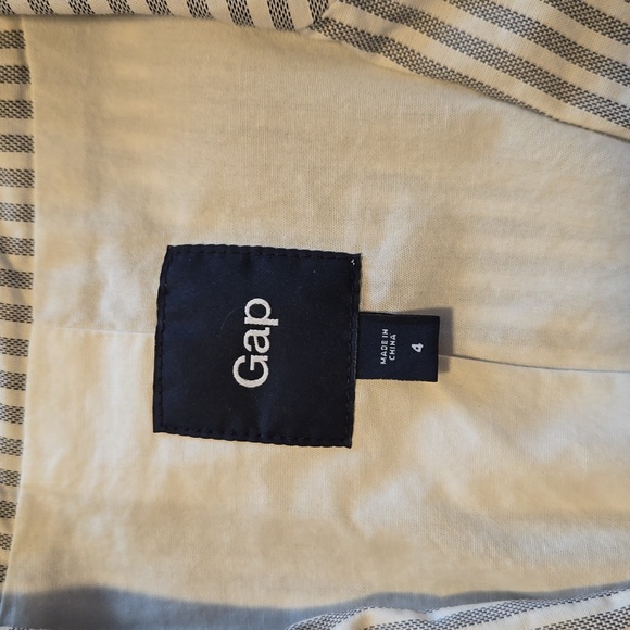 GAP Jacket - Picture 2 of 3
